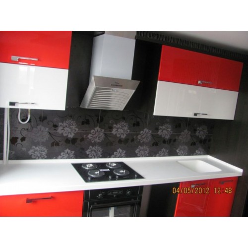 Кухня (красный/белый/черный) на заказ №162 в Кишиневе